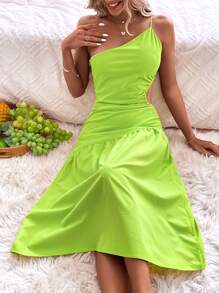 SHEIN VCAY Asymmetrical Shoulder Cut Out Waist Dress - Lime Green - View 6