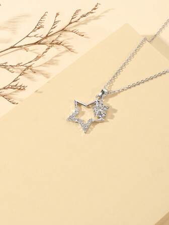 Rhinestone Star Pendant Necklace