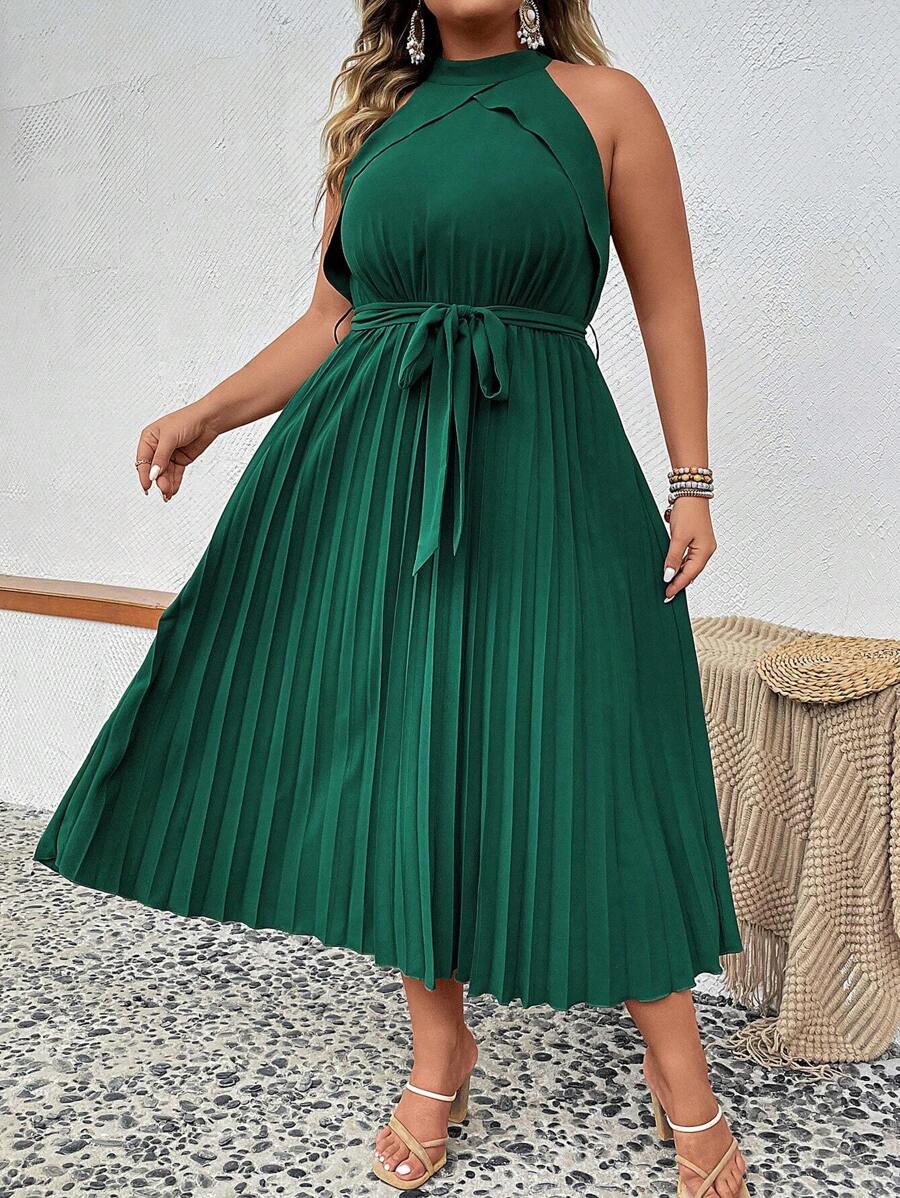 SHEIN Clasi 大碼百褶下擺腰帶掛脖洋裝 - 綠色 - 查看 1