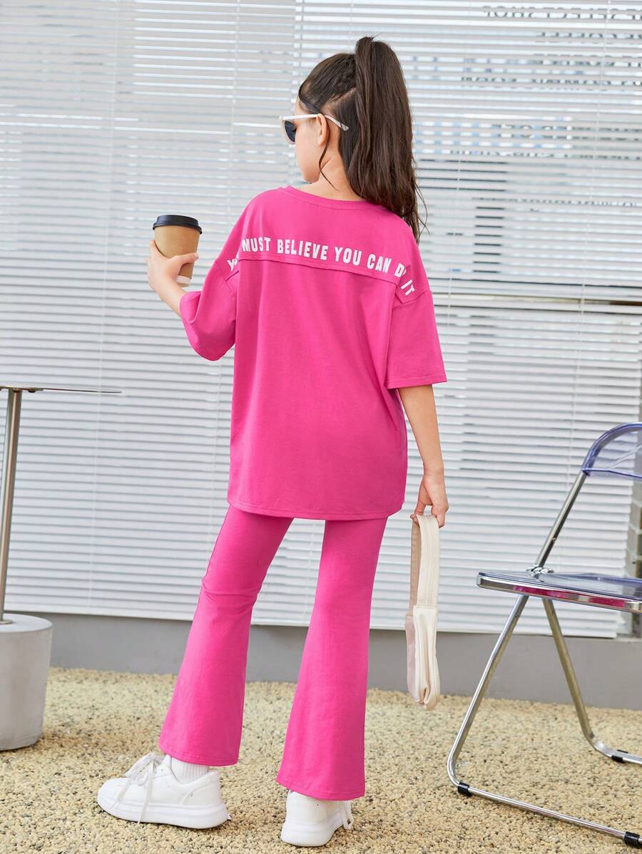 SHEIN 青少女口號圖形垂墜肩T恤和喇叭褲 - 玫紅色 - 查看 1