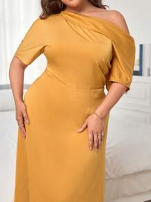 SHEIN Privé 大碼素色不對稱領洋裝 - 黃色 - 查看 5