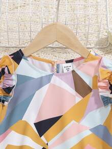 SHEIN 女孩幾何印花荷葉邊連衣裙 - 彩色 - 查看 5
