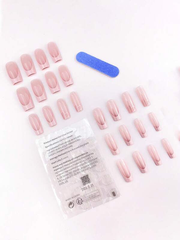 Upgrade Your Look With 24pcs Long Square Heart Pattern Full Cover Fake