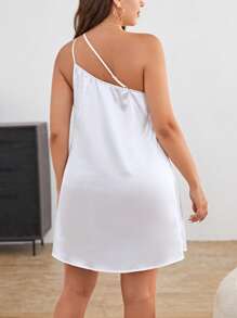 SHEIN Privé Plus One Shoulder Draped Front Satin Dress - White - View 4