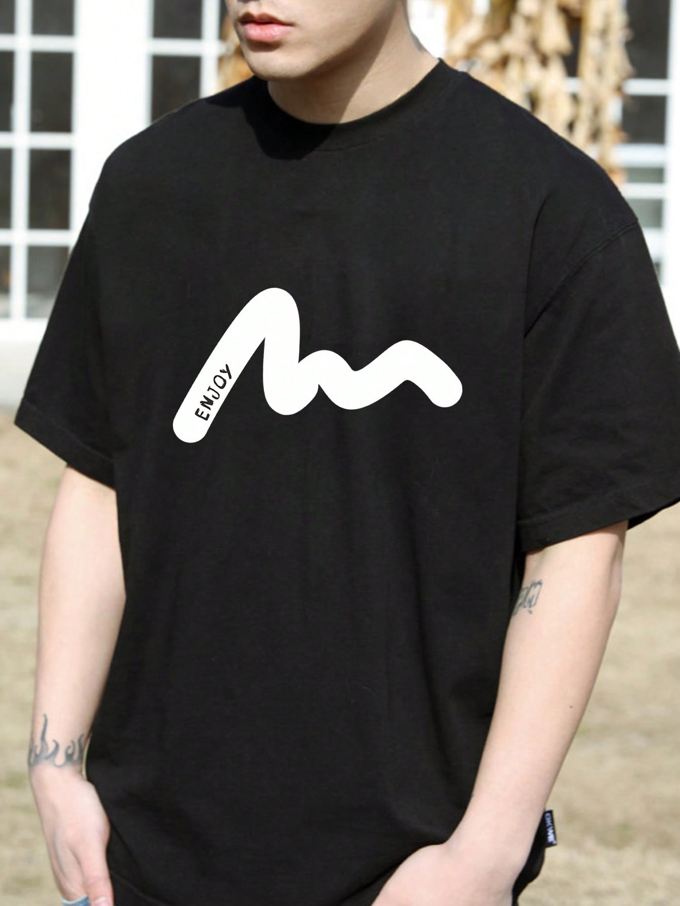 Men Letter Graphic Drop Shoulder Tee