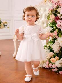 SHEIN Baby Floral Embroidery Puff Sleeve Bow Front Mesh Overlay Dress - White - View 3