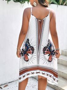 SHEIN LUNE 大碼蝴蝶圖案吊帶連衣裙 - 彩色 - 查看 2