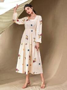 Mulvari 花卉刺繡方領燈籠袖荷葉邊洋裝 - 白色 - 查看 3