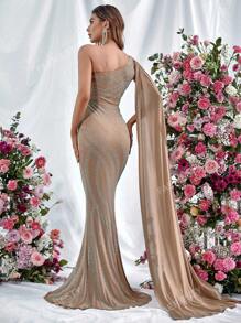 One Shoulder Extra-Long Sleeve Mermaid Hem Glitter Formal Dress