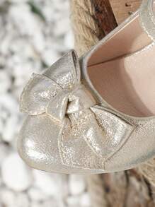 女孩蝴蝶結裝飾金屬質感派對瑪麗珍平底鞋 - 金色 - 查看 4