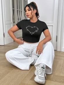 SHEIN EZwear 大碼水鑽愛心圖案短款T恤 - 黑色 - 查看 7