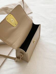Mini Metal Decor Túi vuông Khaki Dây đeo có thể điều chỉnh nắp thời trang - Màu Khaki - Xem 4