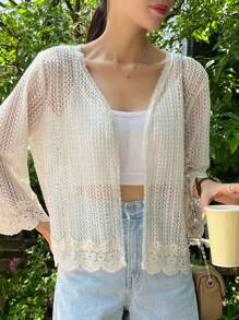 DAZY Áo len cardigan viền sò rỗng - Màu be - Xem 2