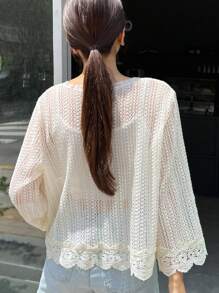 DAZY Áo len cardigan viền sò rỗng - Màu be - Xem 6