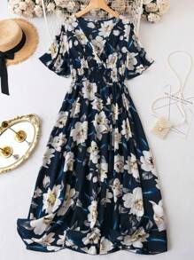 SHEIN LUNE 大碼印花交疊領蝴蝶袖連衣裙 - 彩色 - 查看 1