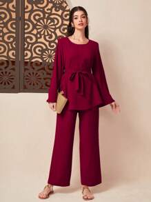 Mulvari Top sólido con cinturón y pantalones anchos - Rojo - Ver 1