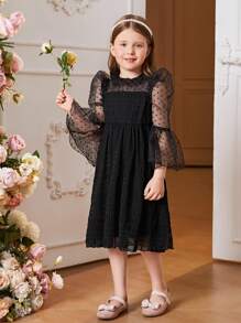 SHEIN Váy bé gái có lưới tương phản với tay áo xếp diềm không có thắt lưng - màu đen - Xem 3