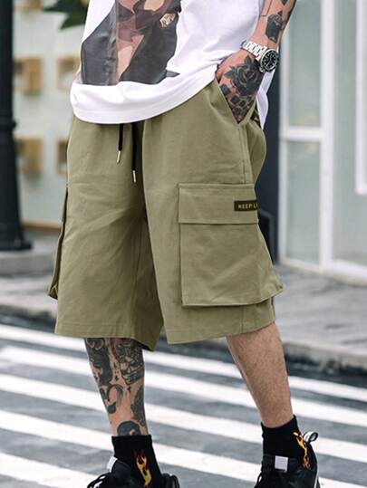 Guys Letter Patched Flap Pocket Drawstring Waist Cargo Shorts