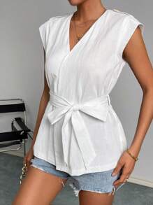 SHEIN Privé 素色腰帶V領襯衫 - 白色 - 查看 4