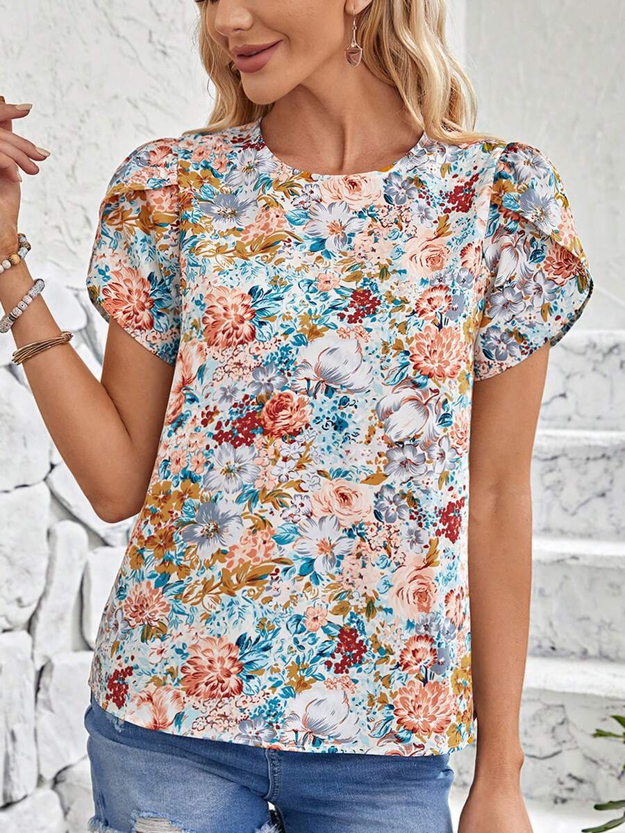EMERY ROSE Allover Floral Print Petal Sleeve Blouse - Multicolor - View 1