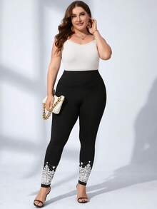 SHEIN Clasi 休閒花卉印花大碼緊身褲 - 黑色 - 查看 4