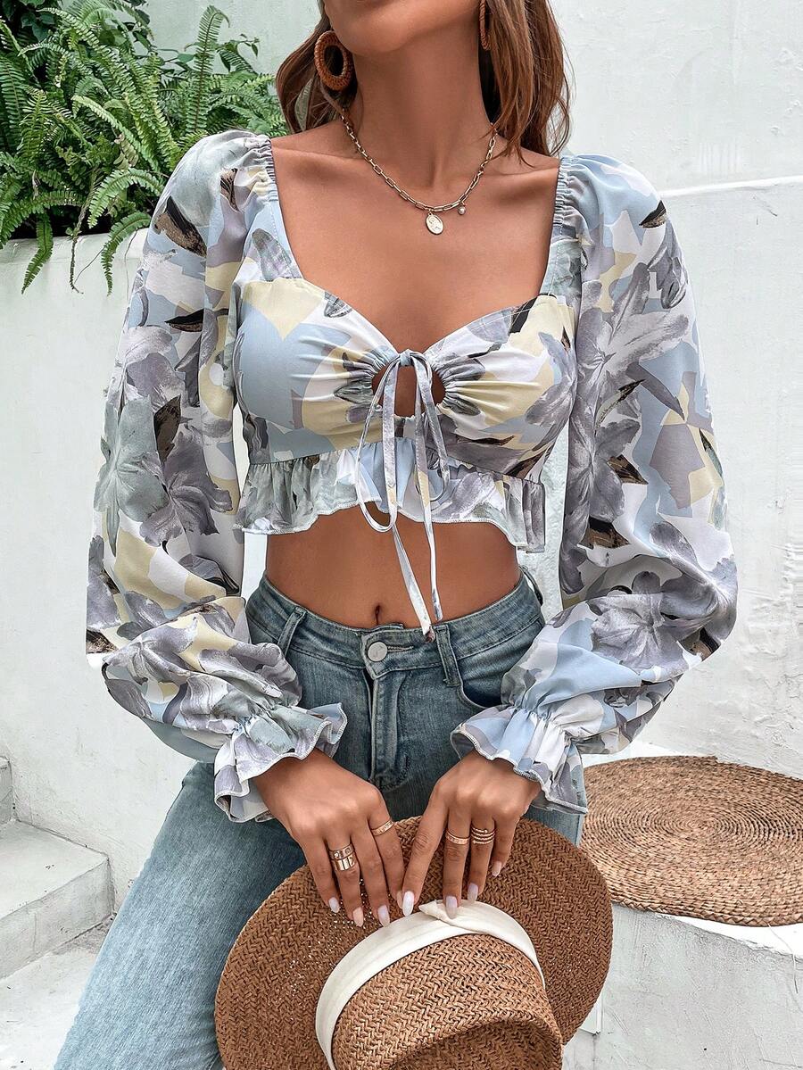 SHEIN VCAY Allover Floral Print Knot Front Flounce Sleeve Ruffle Hem Crop Blouse - Blue - View 1