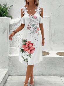 SHEIN Clasi Vestido con estampado floral de hombros descubiertos panel con encaje - Blanco - Ver 4