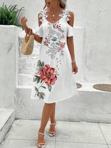 SHEIN Clasi Vestido con estampado floral de hombros descubiertos panel con encaje - Blanco - Ver 5
