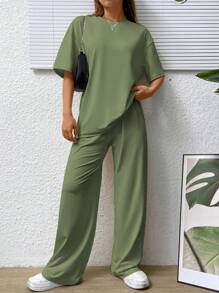 SHEIN EZwear 素色落肩T恤和闊腿褲 - 綠色 - 查看 1