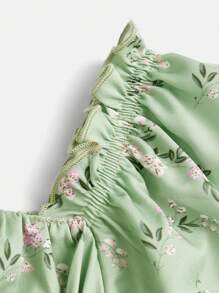 SHEIN 青少年女孩碎花胸部褶皺泡泡袖荷葉邊洋裝