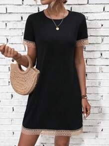 SHEIN LUNE 拼接水溶蕾絲T恤洋裝 - 黑色 - 查看 4