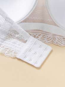 Plus 2pcs Lace Overlay Bandeau Bra - Black and White - View 5