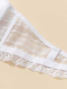 Plus 2pcs Lace Overlay Bandeau Bra - Black and White - View 6