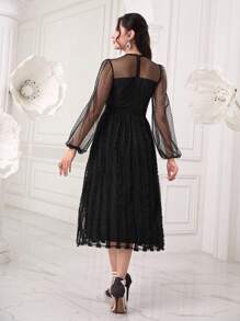 Modelyn Đầm Tương phản ren Tương phản Mesh viền lá sen cắt Dây kéo màu trơn Thanh lịch - màu đen - Xem 2