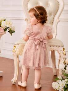 SHEIN Baby Girl Dobby Mesh Overlay Puff Sleeve Bow Back Dress - Pink - View 5