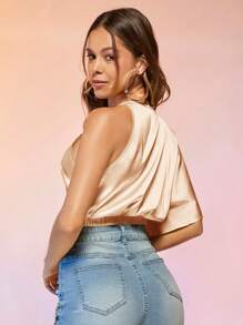 SHEIN BAE 深V領蝙蝠袖短款緞面上衣 - 杏色 - 查看 2