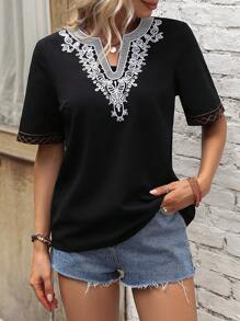 SHEIN VCAY Blusa con encaje en contraste de cuello notch - Negro - Ver 4
