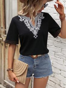 SHEIN VCAY Blusa con encaje en contraste de cuello notch - Negro - Ver 5
