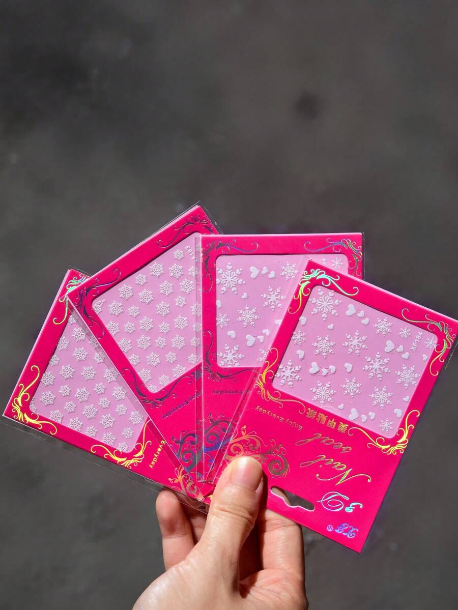 4張雪花和心形圖案美甲貼紙 Lacey 優雅美甲貼花 - 彩色 - 查看 1