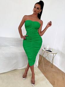SHEIN SXY Solid Ruched Tube Bodycon Dress - Green - View 4