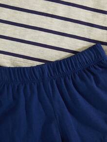 RueChic Young Boy Round Neck Short Sleeve Striped T-Shirt & Solid Color Shorts 2pcs/Set - Blue and White - View 5