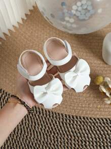 1雙女嬰蝴蝶結裝飾圓頭踝帶平底涼鞋適用於日常生活 - 白色 - 查看 4