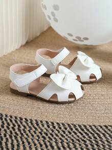 1雙女嬰蝴蝶結裝飾圓頭踝帶平底涼鞋適用於日常生活 - 白色 - 查看 5