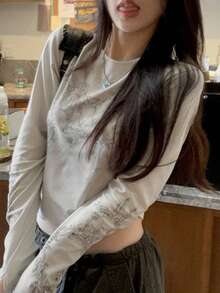 Women's Printed Round Neck Long Sleeve Cropped Casual T-Shirt, Summer - Light Grey - View 6