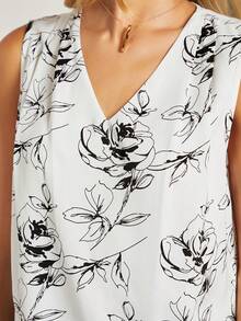 BizChic Floral Print V Neck Blouse Workwear - Black and White - View 6