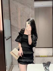 Moonlit EveBag Glamorous, Elegant, Exquisite, Quiet Luxury Sequin, Stylish, Luxury, Shiny Mini Square Bag Glitter Glamorous Chain Strap Evening Bag, Dinner Bag Faux Pearl, Rhinestone For Party Girl, Woman, Bride Perfect For Party, Wedding, Prom, Dinner/Banquet