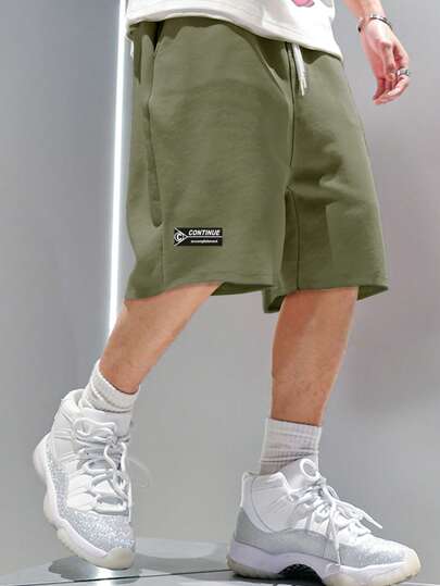 Guys Letter Patched Detail Drawstring Waist Shorts