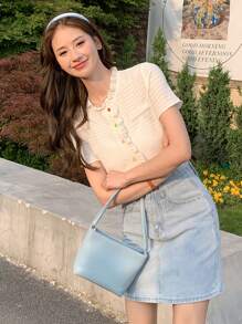 DAZY Áo thun nữ Nút phía trước viền lá sen Xù nhỏ màu trơn Giải trí - trắng - Xem 3