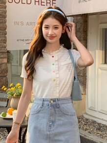 DAZY Áo thun nữ Nút phía trước viền lá sen Xù nhỏ màu trơn Giải trí - trắng - Xem 5