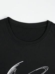 Claim Dot 男士T恤合身圓領下垂肩短袖圖形T恤地球休閒日系時尚夏季聚酯纖維 - 黑色 - 查看 5